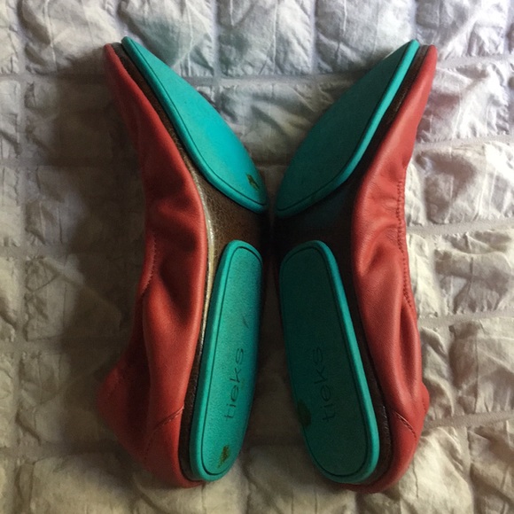 Tieks Cardinal Red Leather Ballet Flats Shoes 8 - Picture 5 of 5